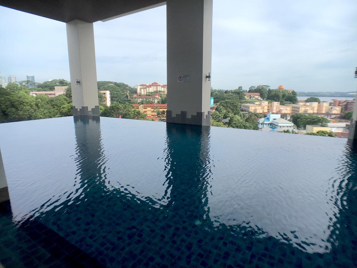 Botanic Golden Sands Apartment *